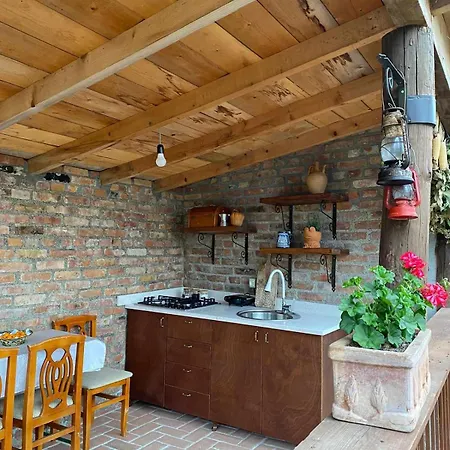 Bujtina Salko * Mucaj