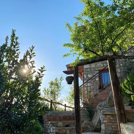 Villa Bujtina Salko Mucaj